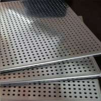 PVC Coated Square Round Steel Hole Perforated Sheet Mesh Punching Plate For Garden Fences